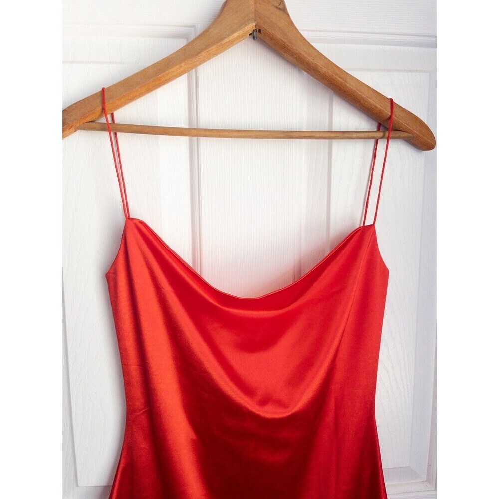 New with tags Zaful red silky mini dress size medium. - Picture 3 of 7